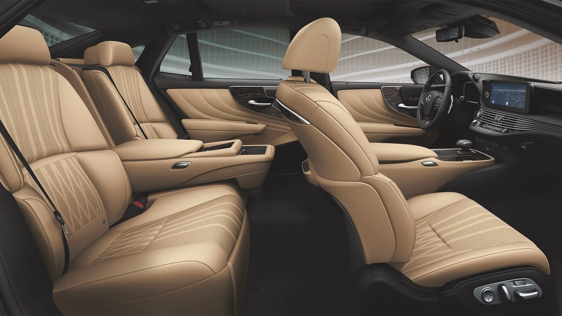 LS 500 Interior Palomino leather and Artwood Organic Gloss Trim (Luxury)