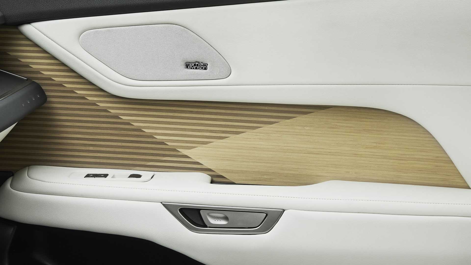 MARK LEVINSON® PUREPLAY SURROUND SOUND