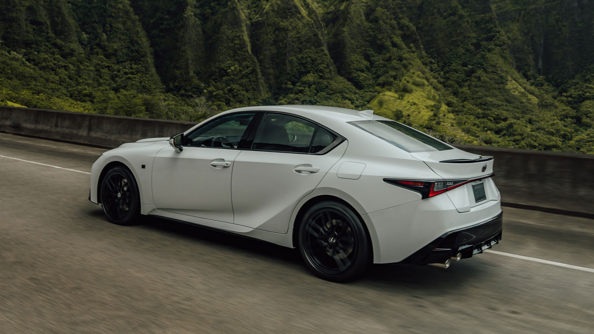 IS 350 Eminent White Pearl on road