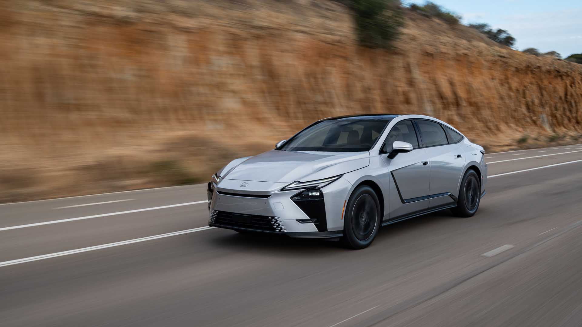 THE LEXUS DRIVING SIGNATURE