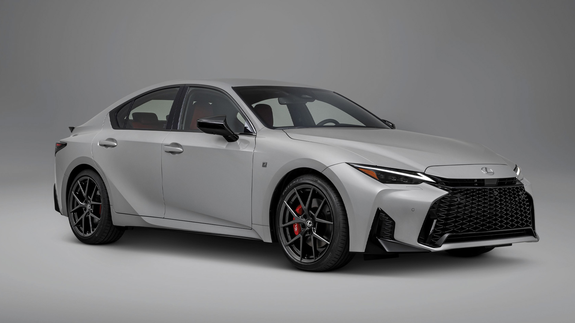 IS 350 Eminent White Pearl on road