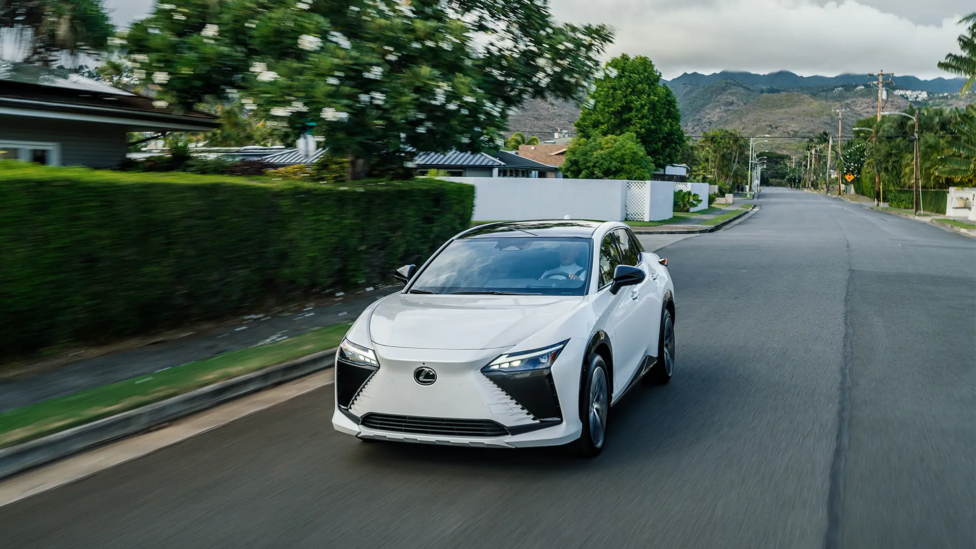 2026 RZ 450e Luxury shown in Oxygen White