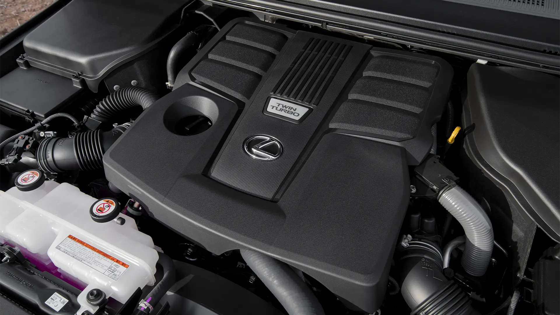 GX 550 Overtrail twin turbo engine